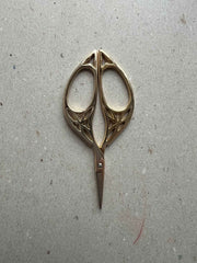 LANTERN MOON SICCORS