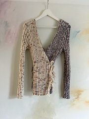 WRAPMESWEATER - English