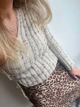 WRAPMESWEATER - English