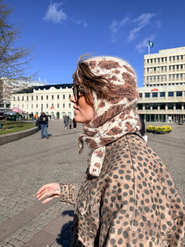 THELMAHOODIE COW PRINT