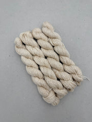 ICELANDIC WOOL THE WHITE ONE